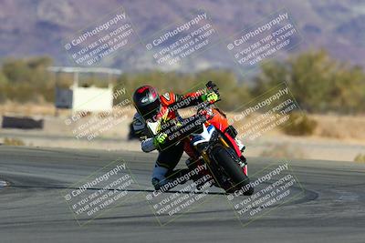 media/Jan-09-2022-SoCal Trackdays (Sun) [[2b1fec8404]]/Turn 14 (10am)/